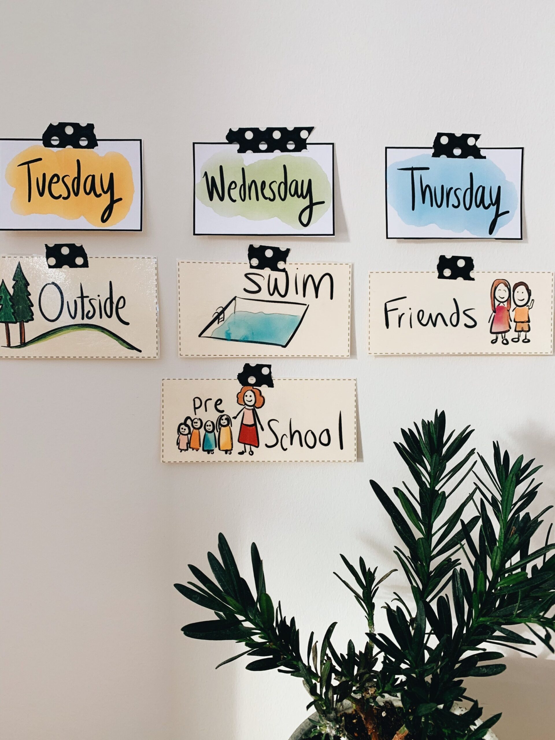 Days Of The Week Printable Labels Printable Tracing Worksheets